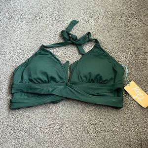 NWT bikini top